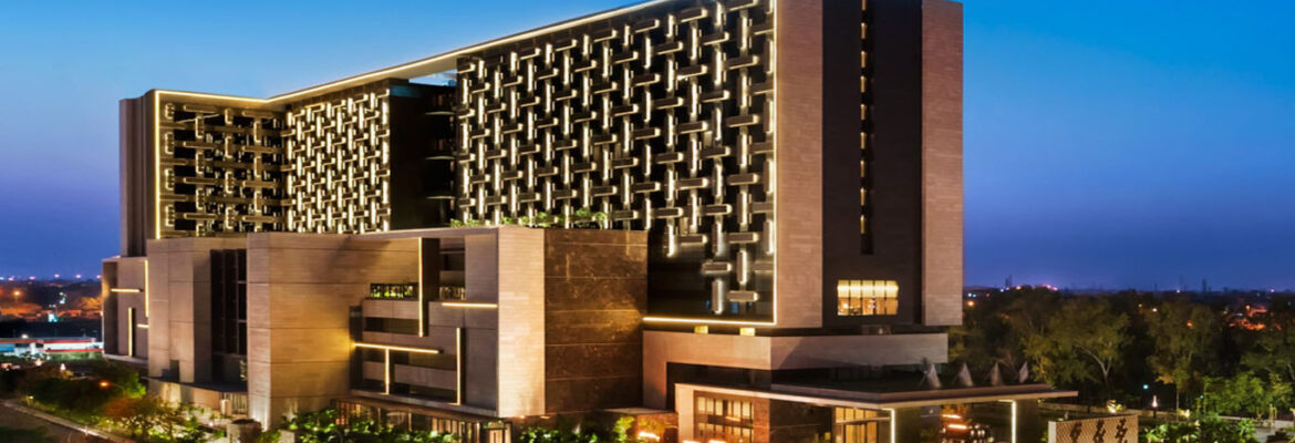 the-leela-ambience-convention-hotel-02
